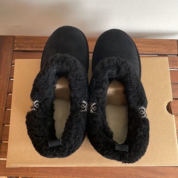 UGG Classic Ultra Mini Braid Booties Black USA Women Size 8/UK 6/EU 39 - Picture 8 of 14